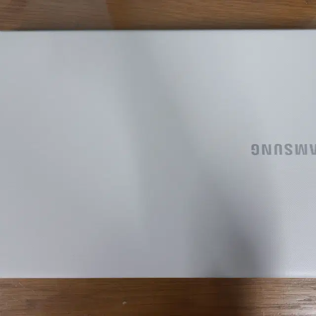 삼성노트북(I3-5005U,8G,128G(SSD),웹캠)NT300E5K