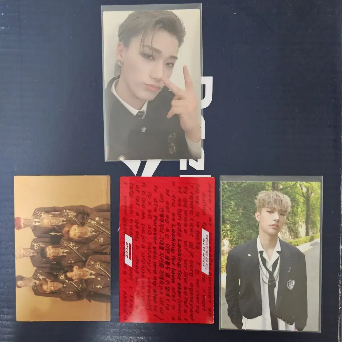 Ateez Wonderland san photocard