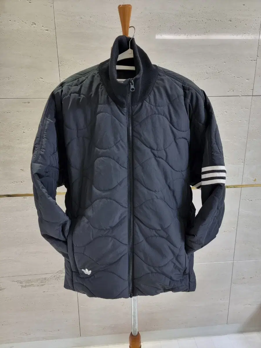 Adidas (Quilted Jacket Funnel Black 100-105