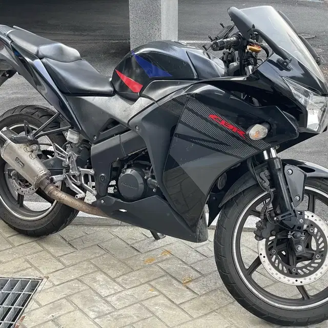 Cbr125 개인매물