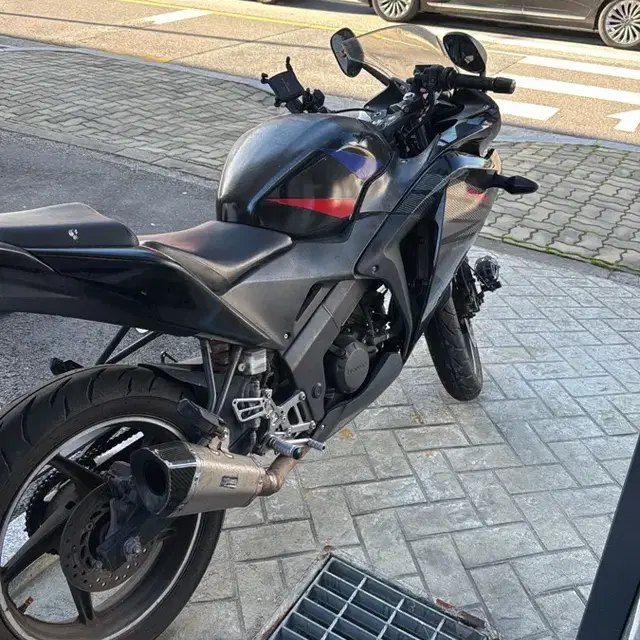 Cbr125 개인매물