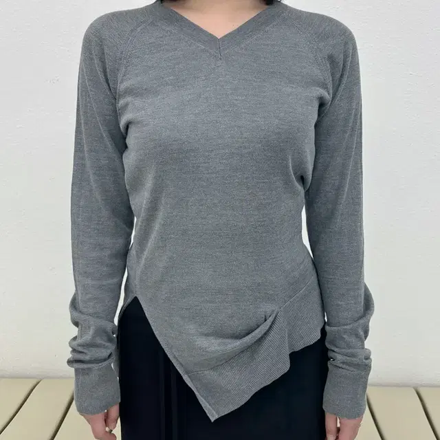 ALEXANDER WANG asymmetrical v-neck knit