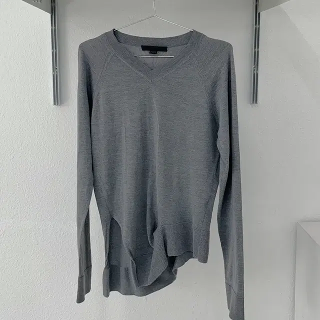 ALEXANDER WANG asymmetrical v-neck knit