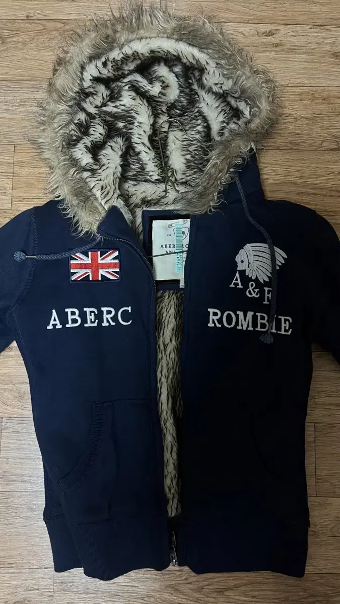 Abercrombie & Fitch Hoodie