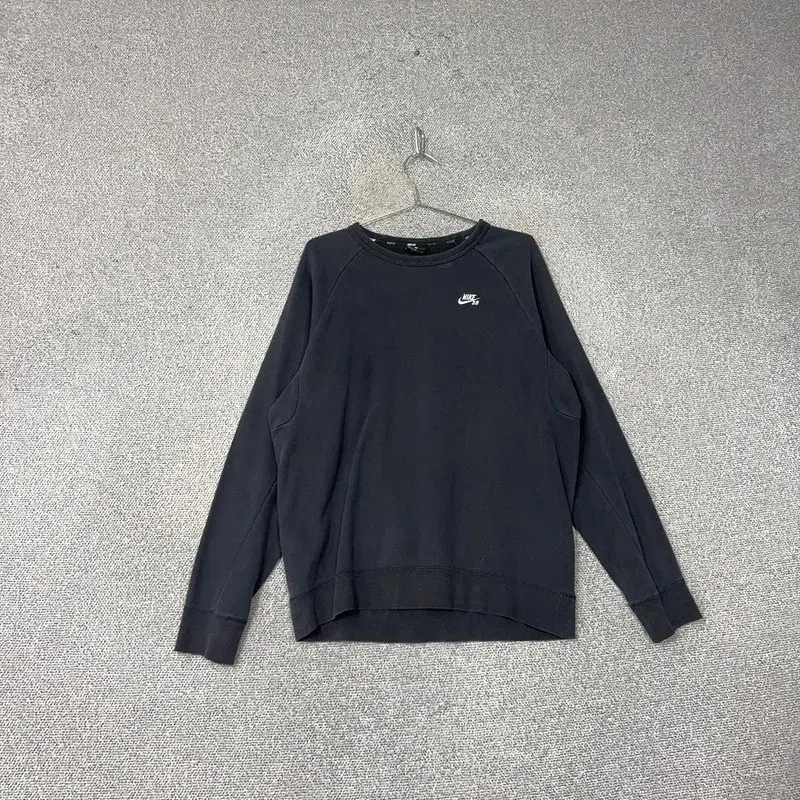 Nike SB Navy Logo Sweatshirt M