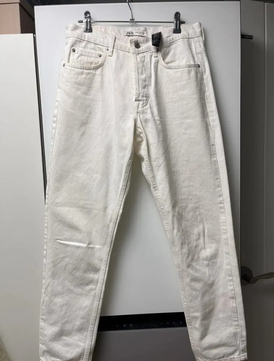 Zara cream-colored denim