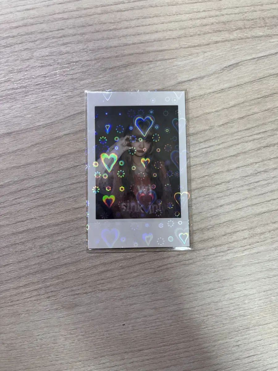 Bombshell) le sserafim hong eunchae e.ji pola polaroid sells