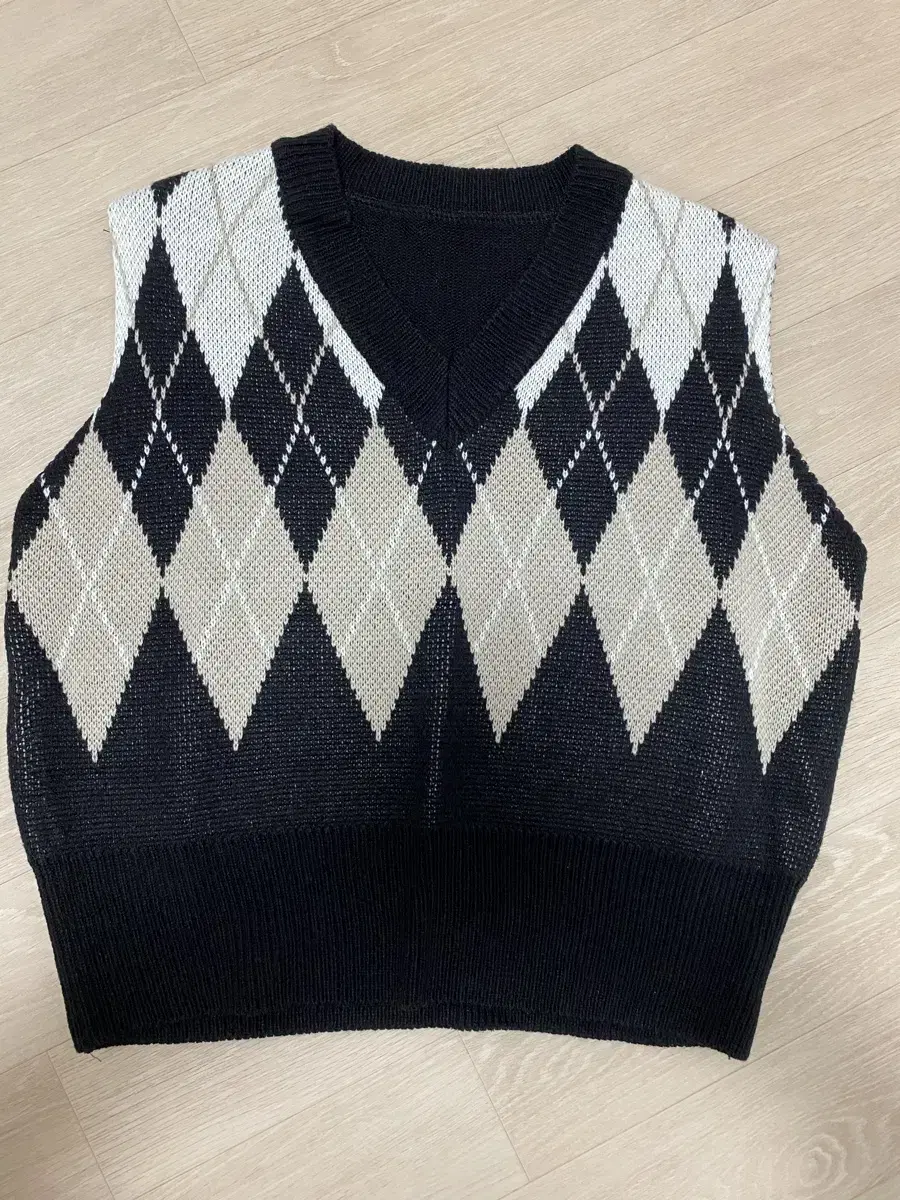 Argyle Knit Vest