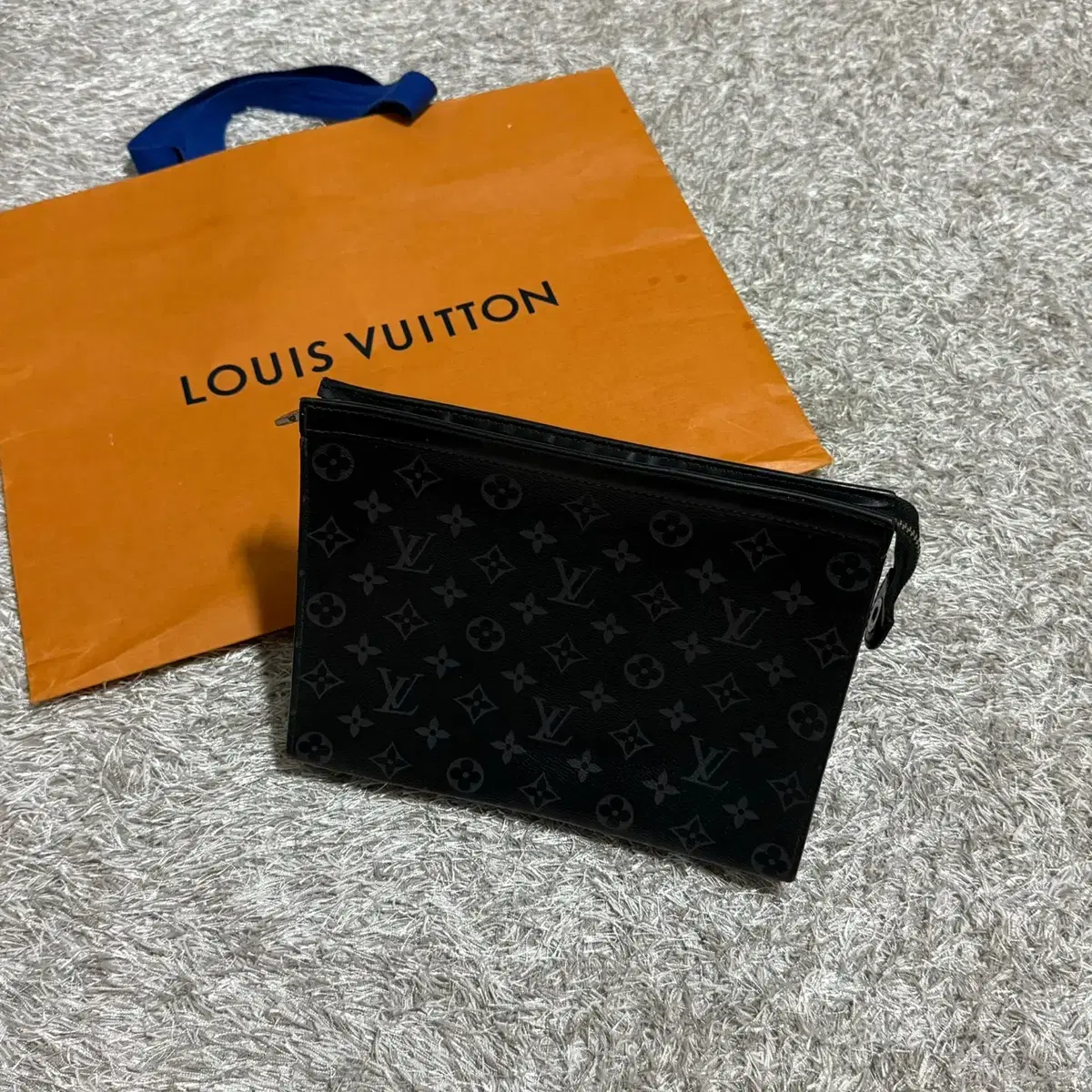 [rio] Louis Vuitton Eclipse Monogram Pochette Boyage Clutch