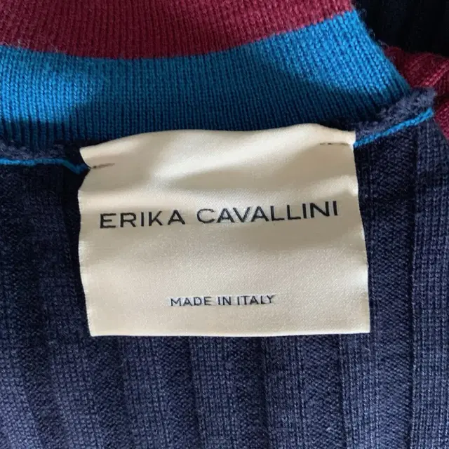 44 Erika cavallini 니트 made in itary