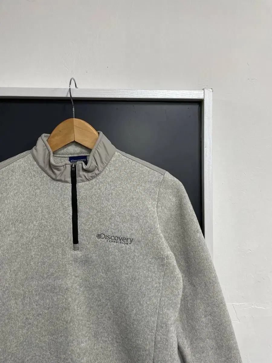 [M] Discovery Small Logo Vahn Zip-Up Knit