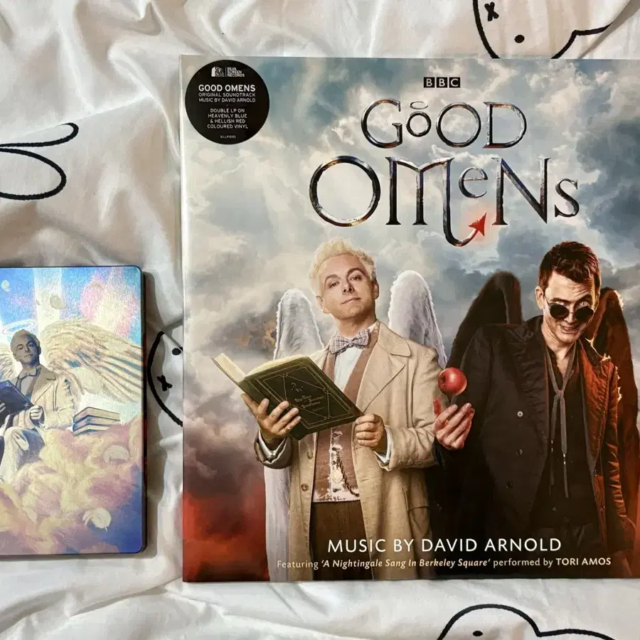 멋진 징조들 Good omens 블루레이 스틸북 + 한정판 ost LP