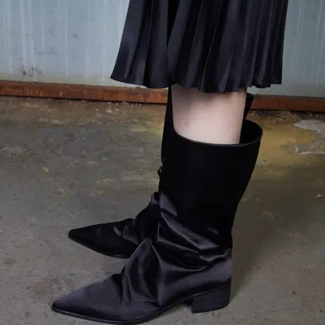 네거티브쓰리 satin kimera boots black 240