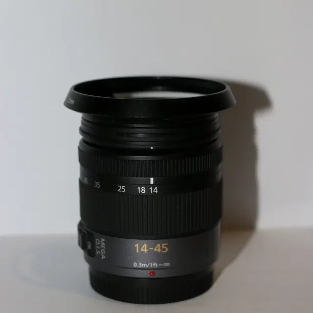 파나소닉 루믹스 G Vario 14-45mm 렌즈