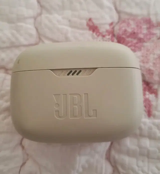 JBL TUNE230NC