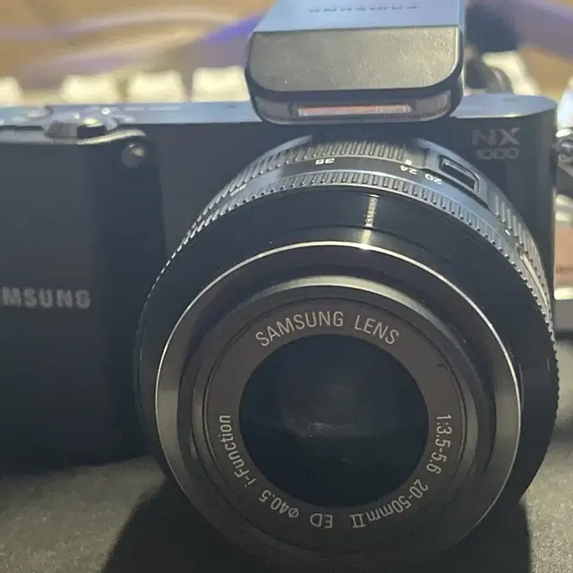 삼성 nx1000 20.3 메가픽셀 팝니다