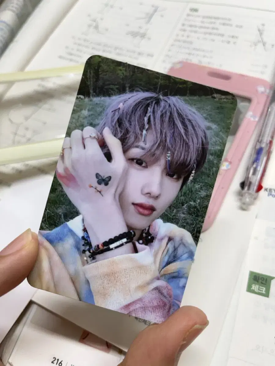 ButterflyJisung Han Photocard