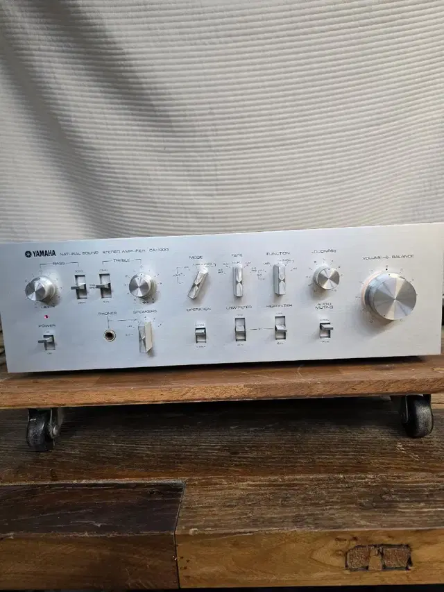 YAMAHA  CA-1000