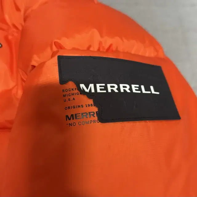 머랠(MERRELL) 남여공옹 숏패팅90 오랜지(거의새갓)가격내림