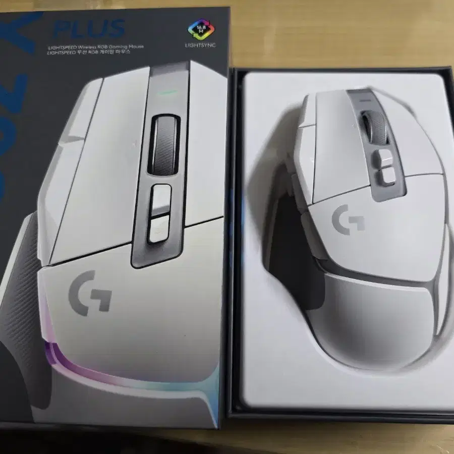 로지텍 G502 X PLUS 무선 게이밍 마우스