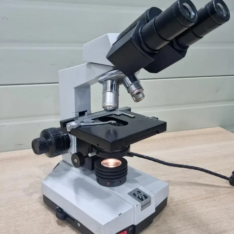 Amarel API Microgold Microscope 현미경