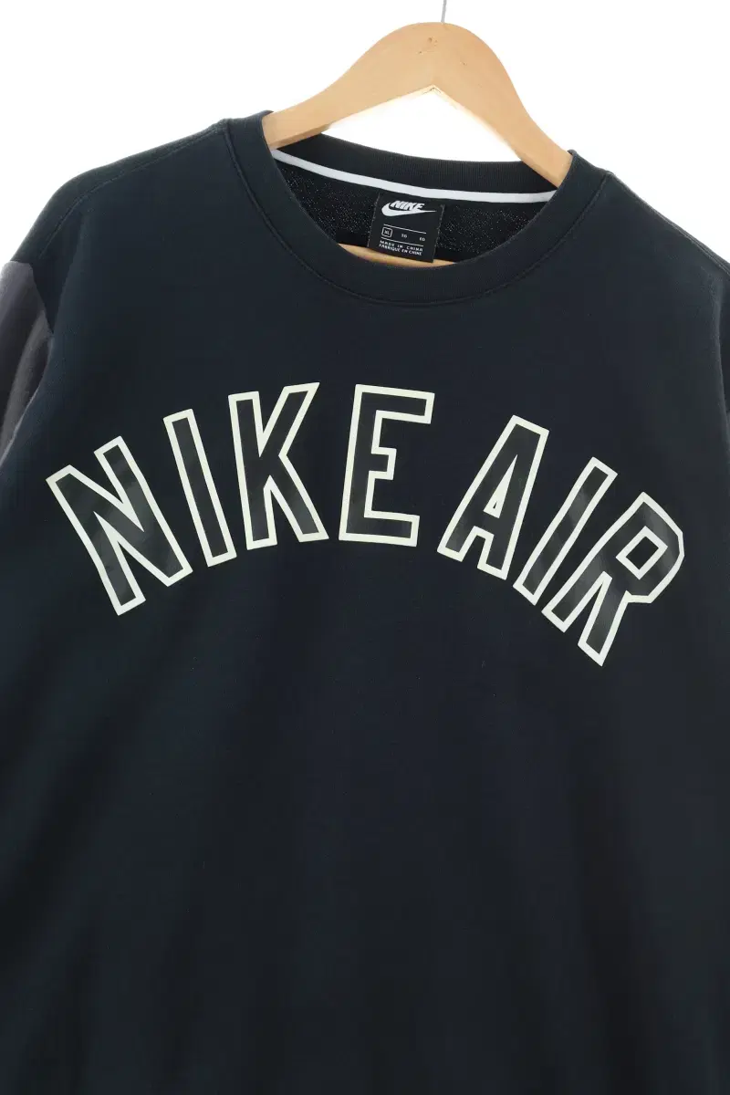 (XL) Nike Barely-there T-Shirt Black Brushed Old School - F455