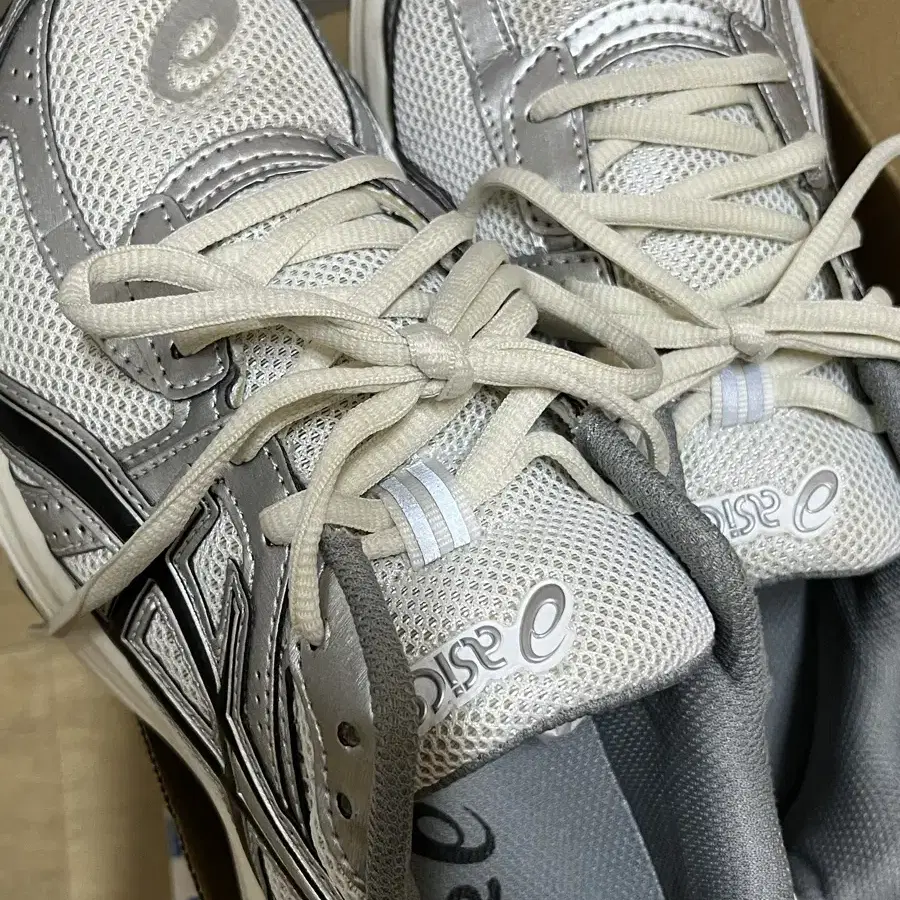 아식스 JOG100S_white black (size 245)