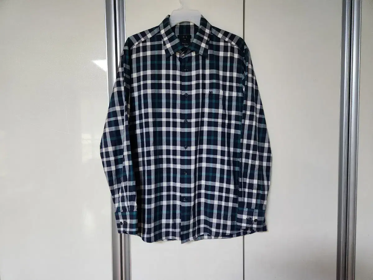 Dax Southern Shirt/Size 105