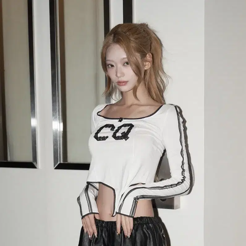 체리퀴리 CQ lace unbal sleeve