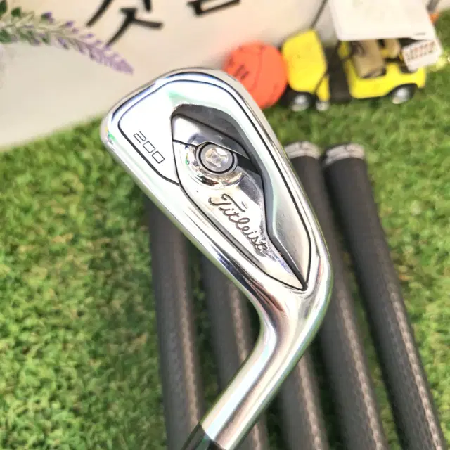 타이틀리스트 T200 NSPRO MODUS3 TOUR105 FLEX-S