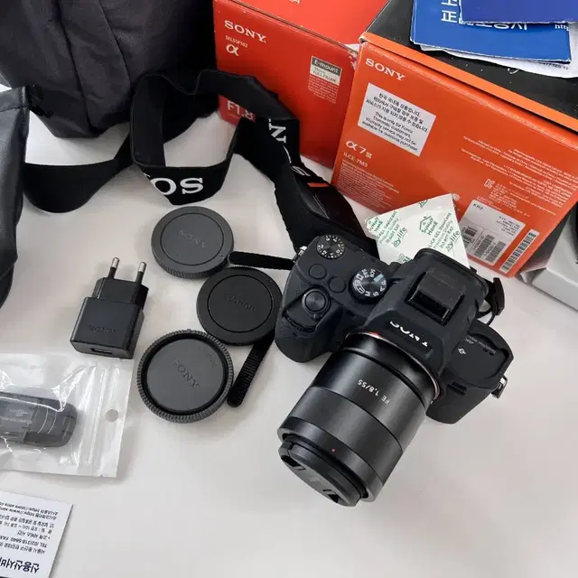 소니a7m3 +55mmf1.8단렌즈+카메라가방