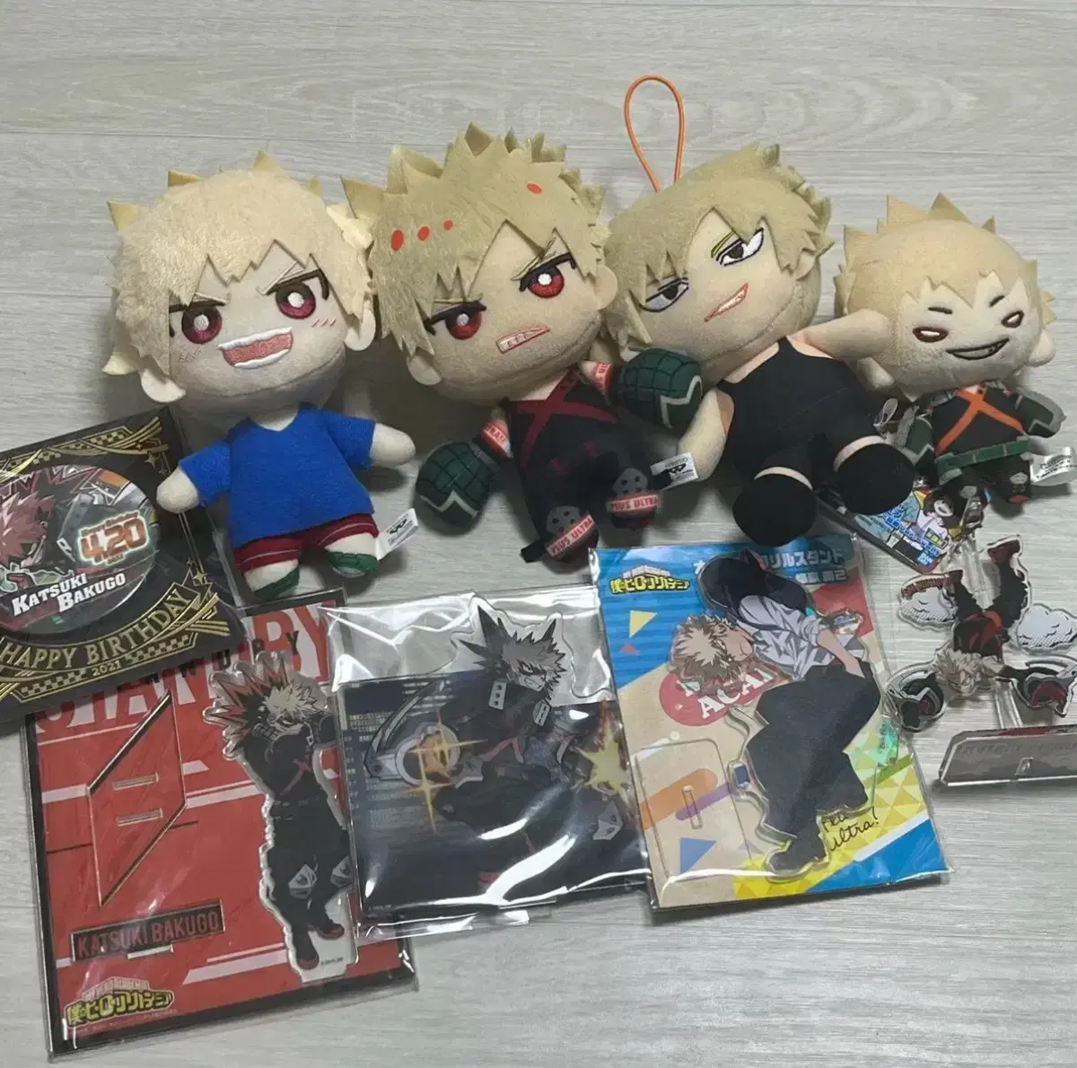 Nahia Bakugo Goods in Bulk