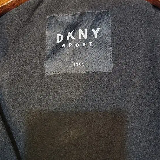 DKNY 남자 경량패딩 자켓 100 사이즈