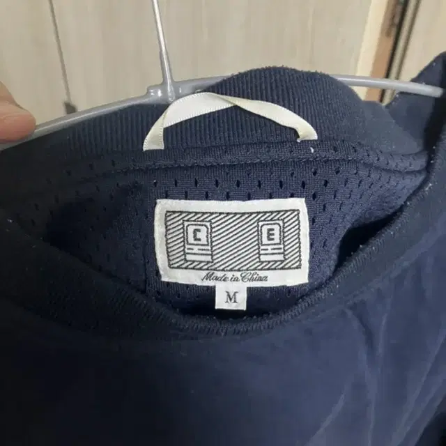 CAV EMPT 카브엠트 풀오버