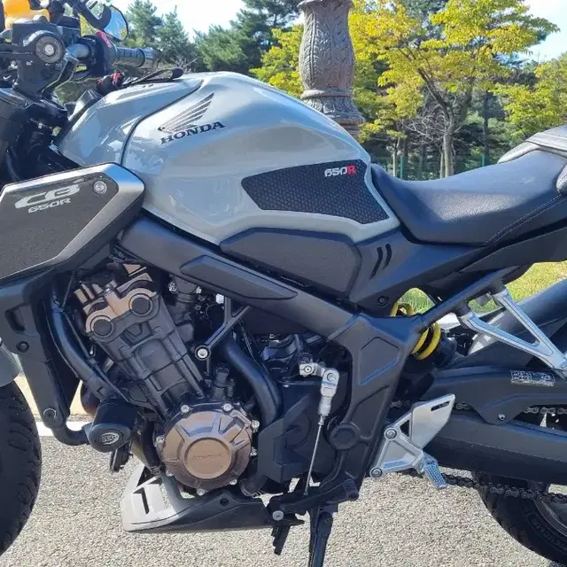 21년식 cb650r(그레이) 익실 풀배기(소음기X 104db 구변 완료