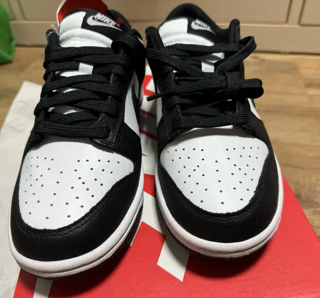 (W) nike dunk low black 245