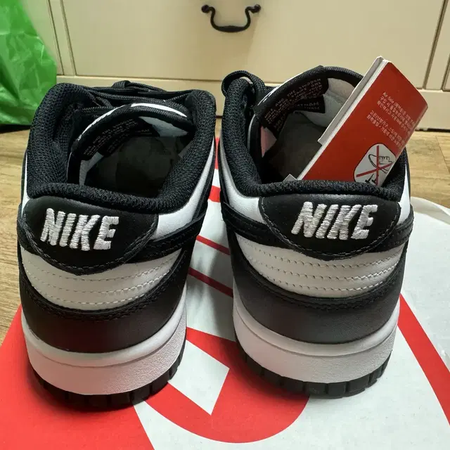 (W) nike dunk low black 245