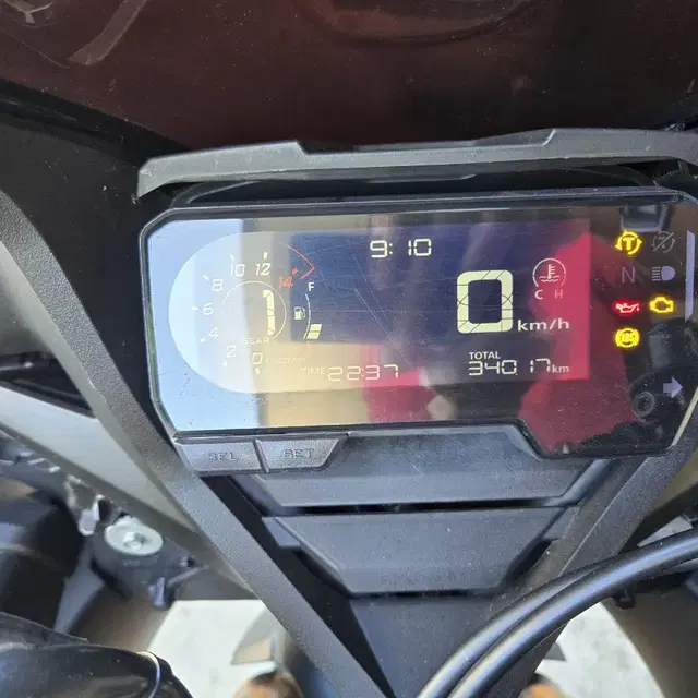 19년식 cbr650r 오스틴 풀배기  판매합니다