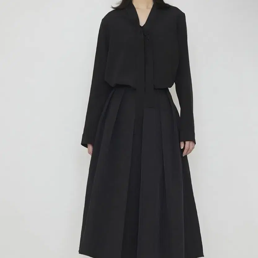 마누엘에기욤 스커트 Moist full black skirt 66