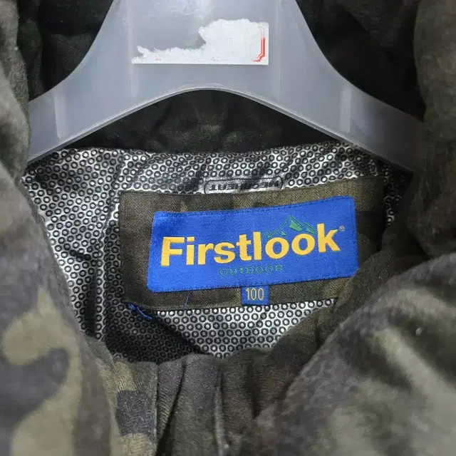 Firstlook밀리터리패딩