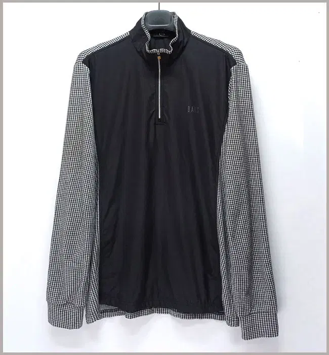 Daks DAKS Genuine Golf Zip Up T-Shirt 105 J-267