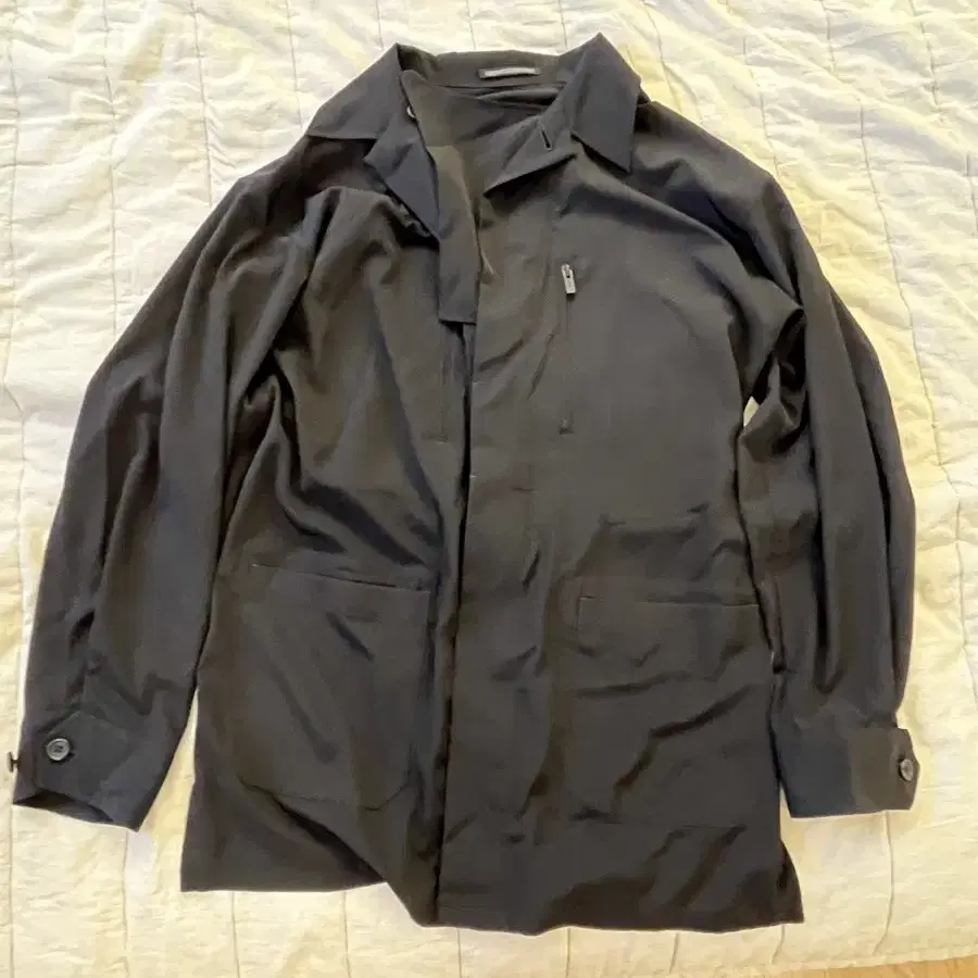 요지 야마모토 Black Spread Collar Jacket