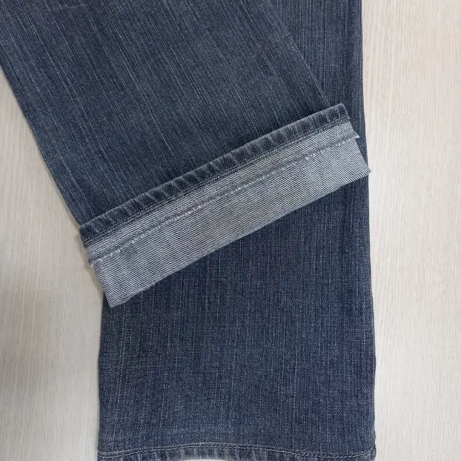 28 HILFIGER DENIM 골반 워싱스판 부츠컷 28-771