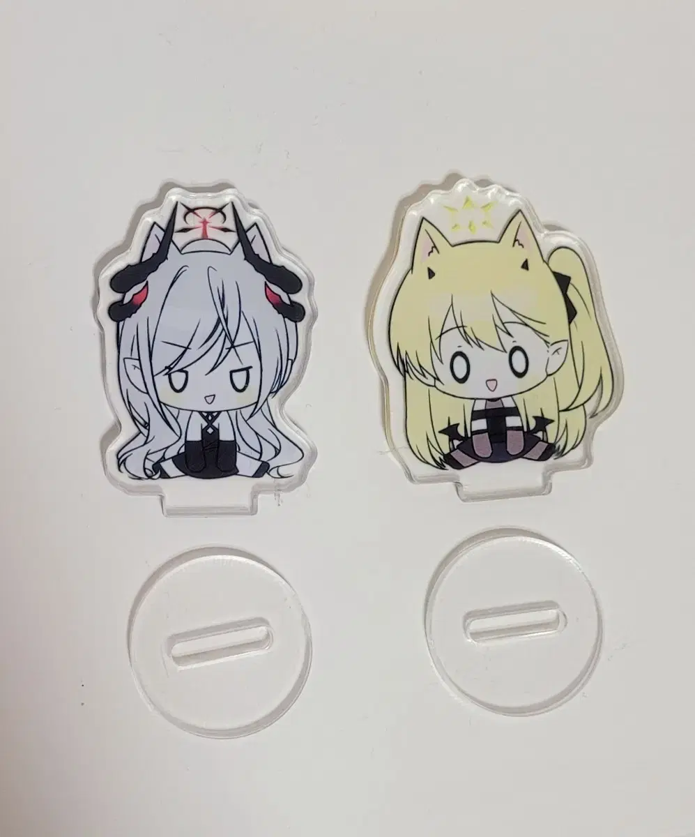 Bloo Archives Makoto Ibuki Dress Acrylic Stand Goods (Set of 2)