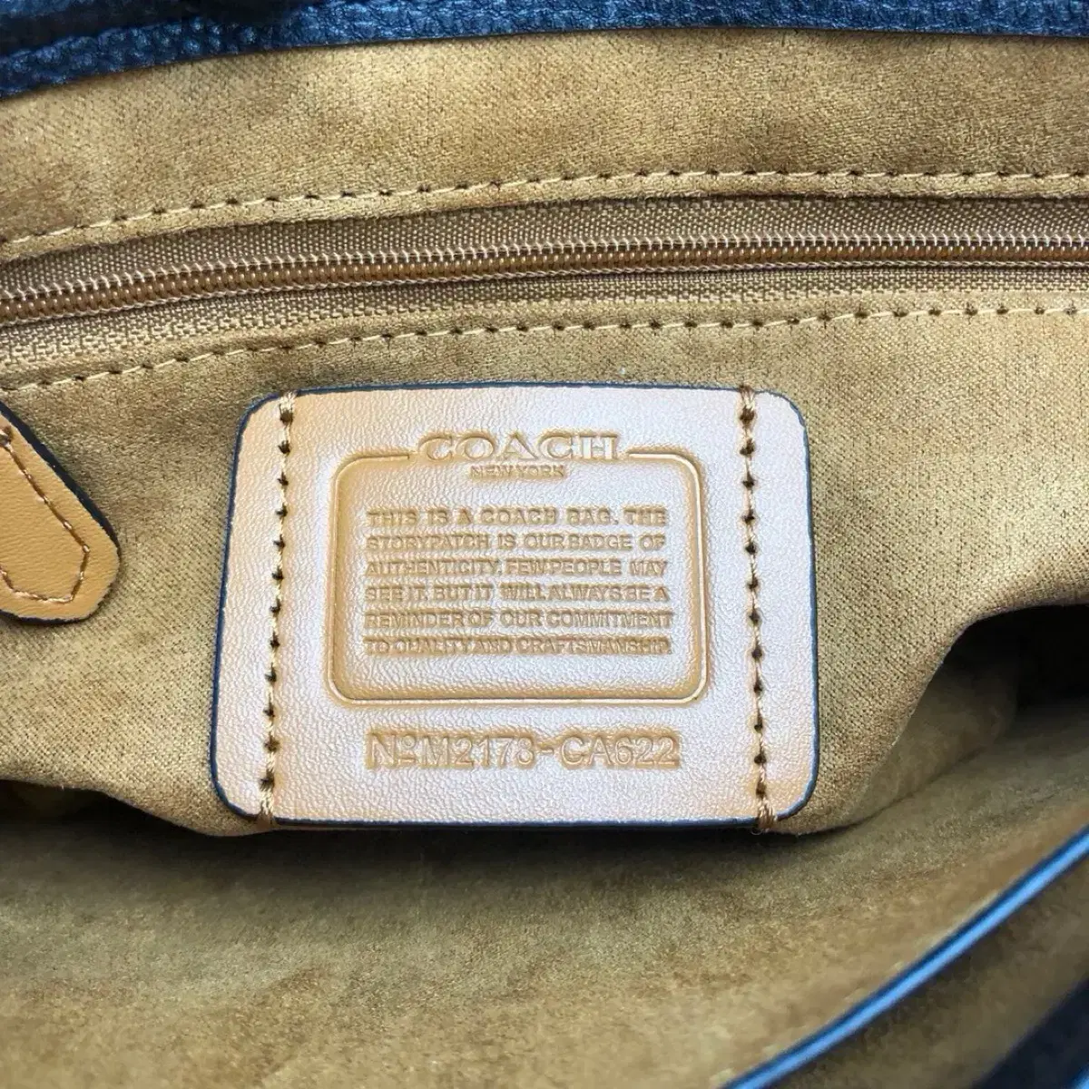 코치(COACH) CA622 OS Lucy Crossbody 여자 크로스