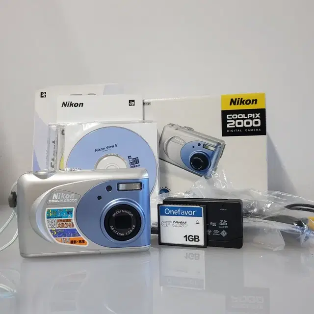 nikon coolpix 니콘 쿨픽스 2000 디카 신품급 풀박(박스O)