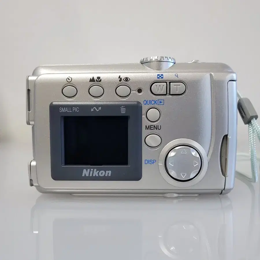 nikon coolpix 니콘 쿨픽스 2000 디카 신품급 풀박(박스O)