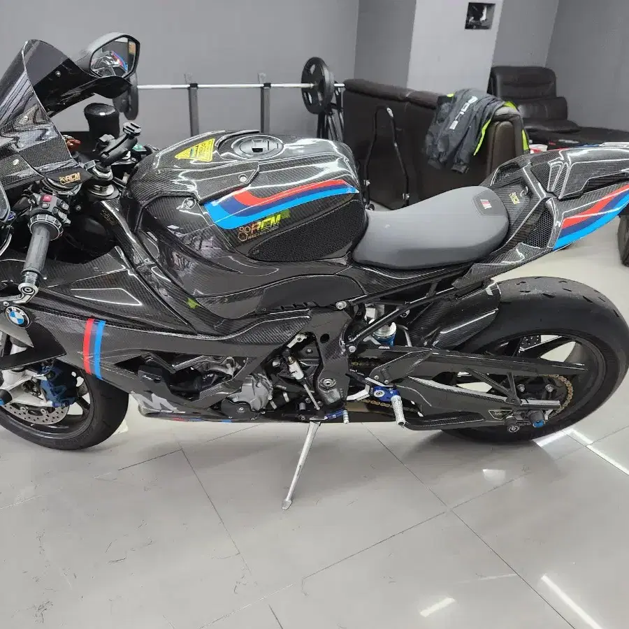 M1000rr