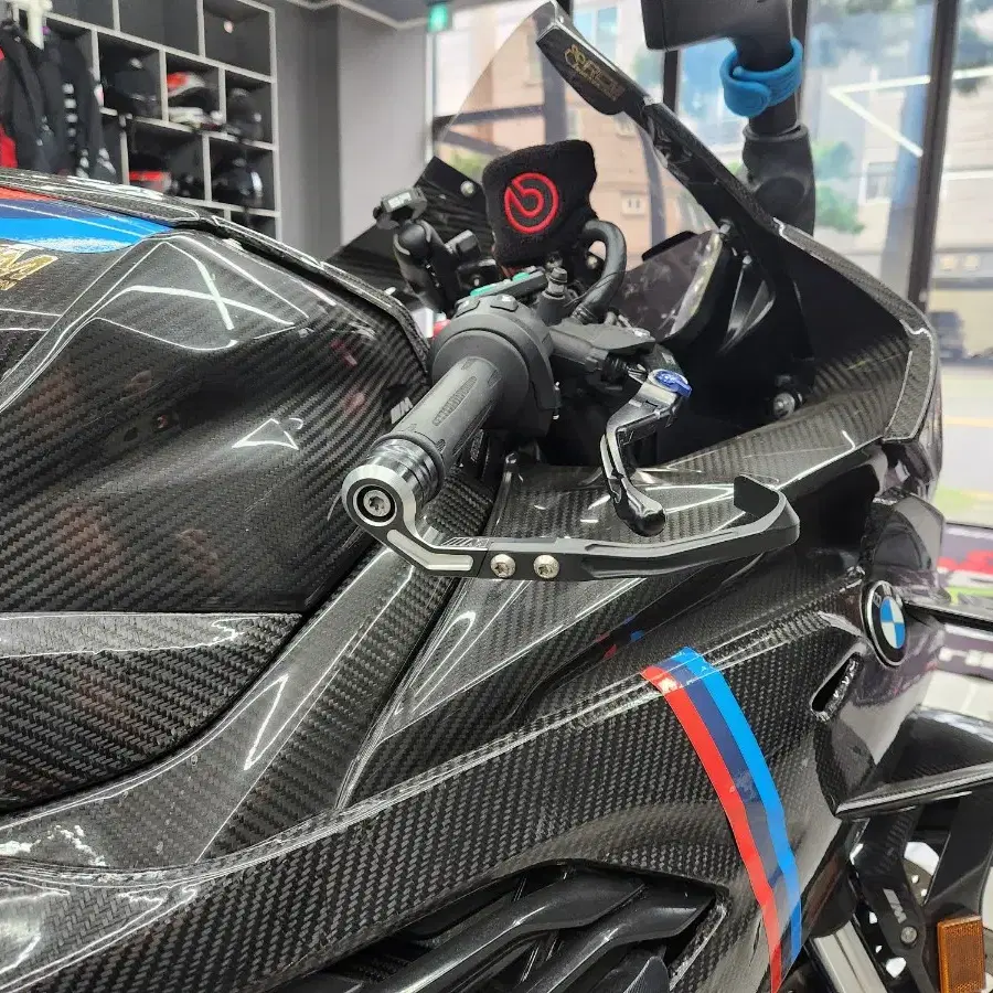 M1000rr