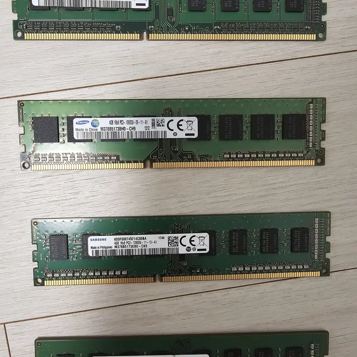 데스크탑용 삼성 DDR3 2GB,4GB 램 판매합니다